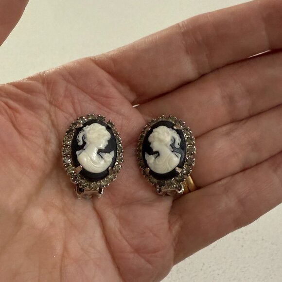 CAMEO and Rhinestone Clip-On Earrings - Picture 1 of 5